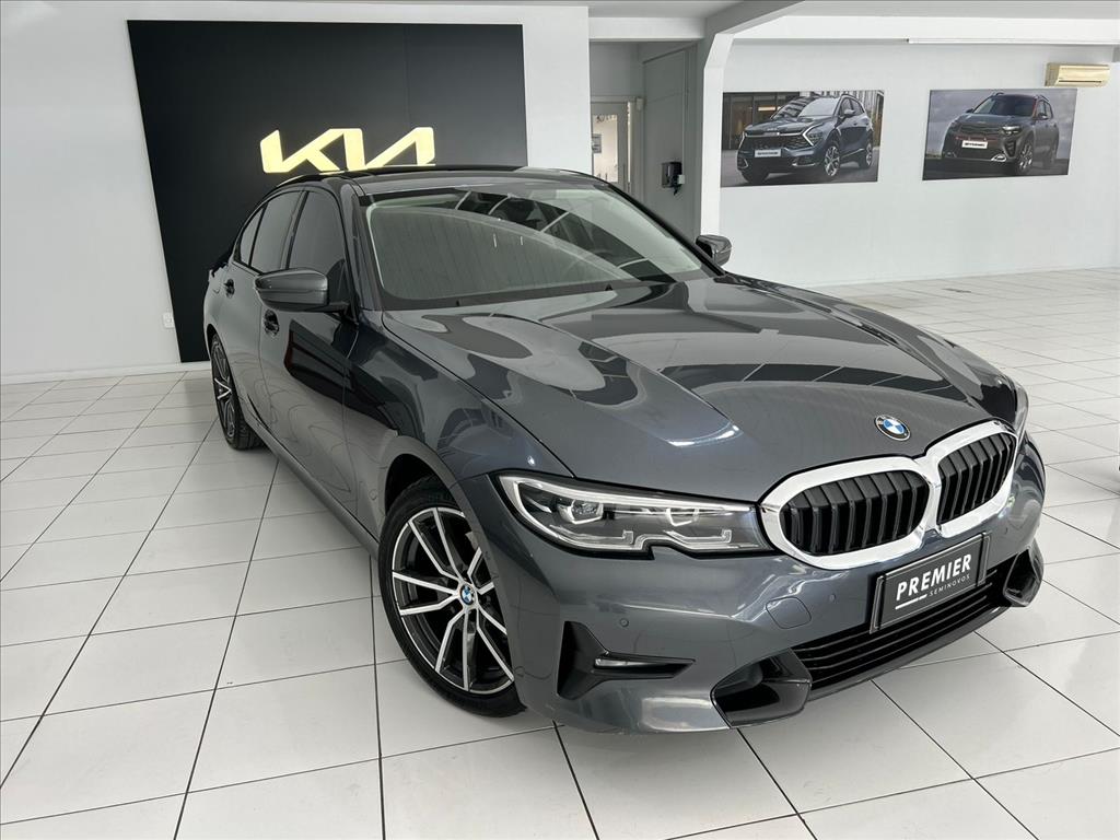 320i 2.0 16V TURBO GASOLINA M SPORT AUTOMÁTICO