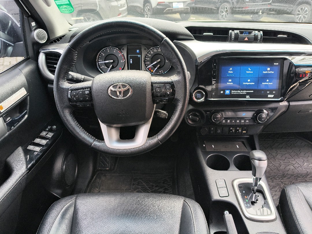 HILUX 2.8 D-4D TURBO DIESEL CD SRX 4X4 AUTOMÁTICO8