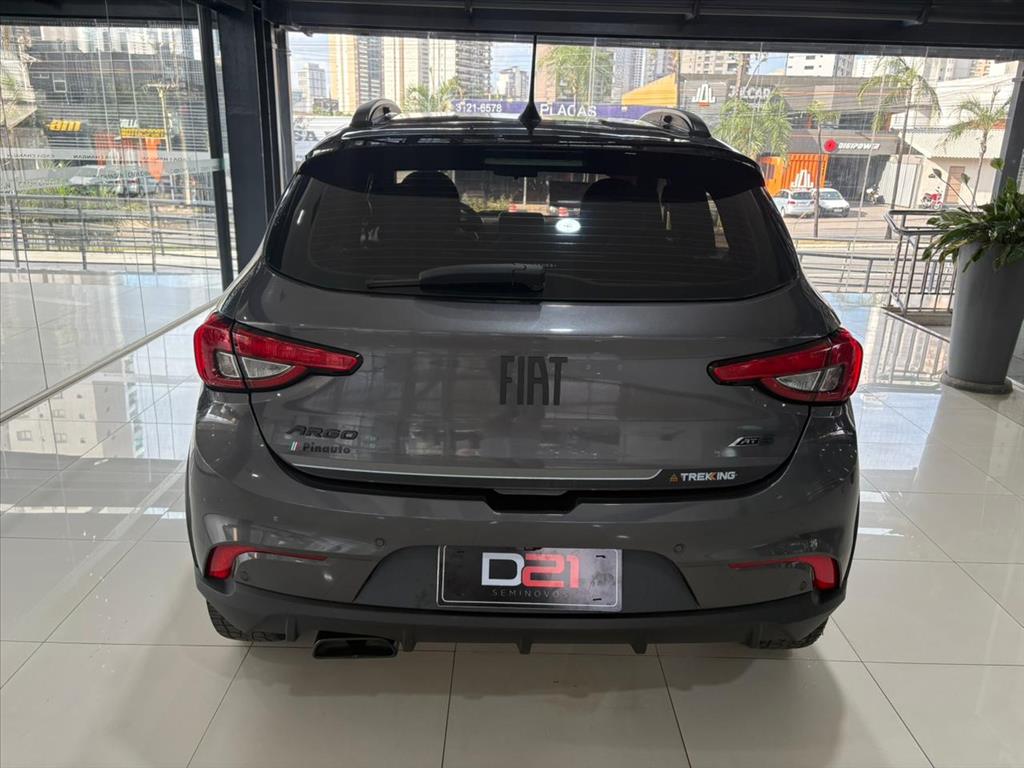 Fiat-ARGO-1.8 E.TORQ FLEX TREKKING AT6