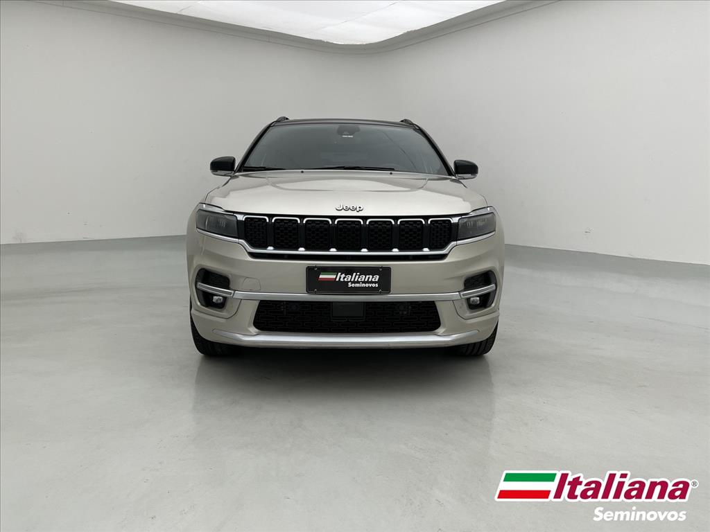 COMMANDER 1.3 T270 TURBO FLEX OVERLAND AT67