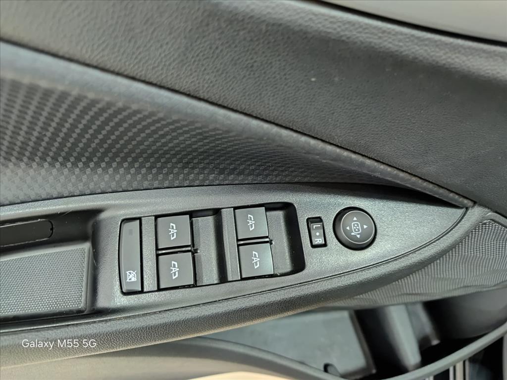 ONIX PLUS 1.0 TURBO FLEX LT AUTOMÁTICO10