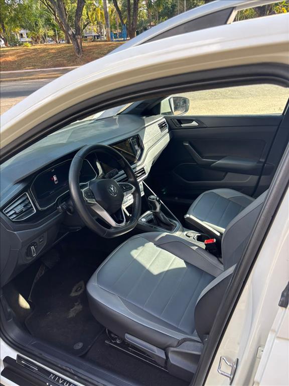 NIVUS 1.0 200 TSI TOTAL FLEX HIGHLINE AUTOMÁTICO9