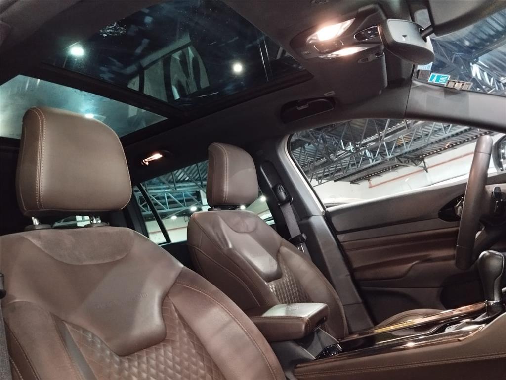 COMMANDER 1.3 T270 TURBO FLEX OVERLAND AT612