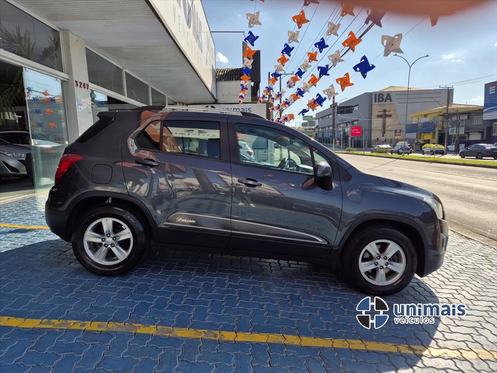 CHEVROLET TRACKER 1.8 MPFI FREERIDE 4X2 16V FLEX 4P MANUAL — foto 12