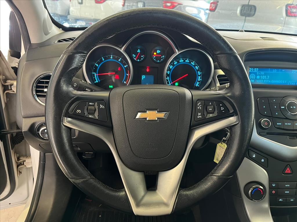 CRUZE 1.8 LT SPORT6 16V FLEX 4P AUTOMÁTICO8
