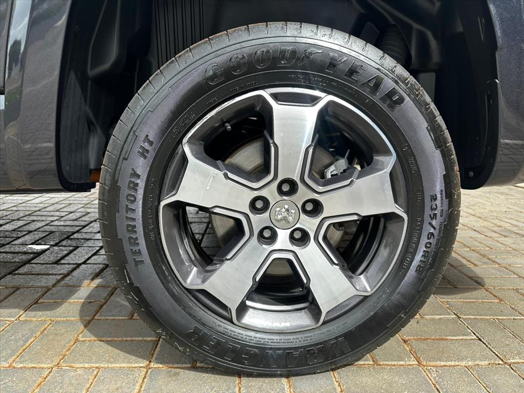 RAMPAGE 2.0 HURRICANE 4 TURBO GASOLINA LARAMIE 4X4 AUTOMÁTICO8