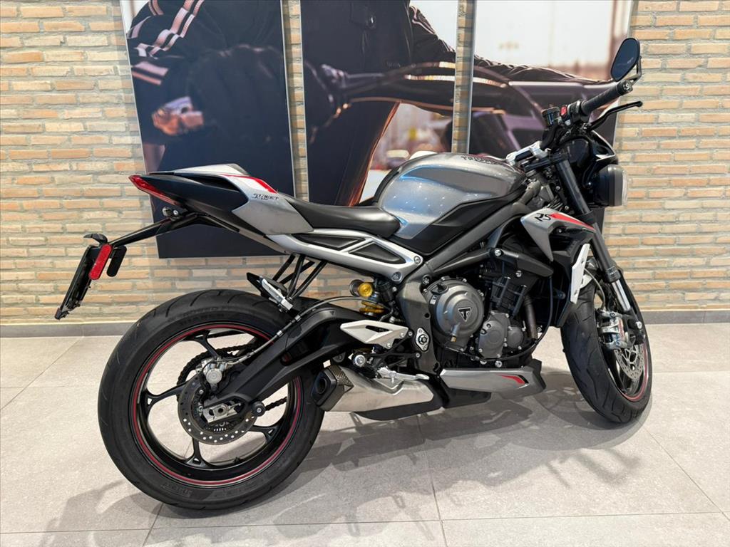 TRIUMPH-STREET-TRIPLE 765 RS
