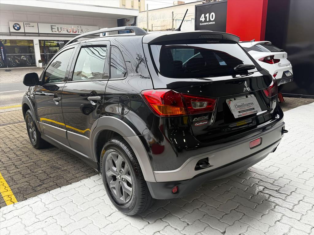 Mitsubishi Asx - 2.0 AWD OUTDOOR 16V GASOLINA 4P MANUAL