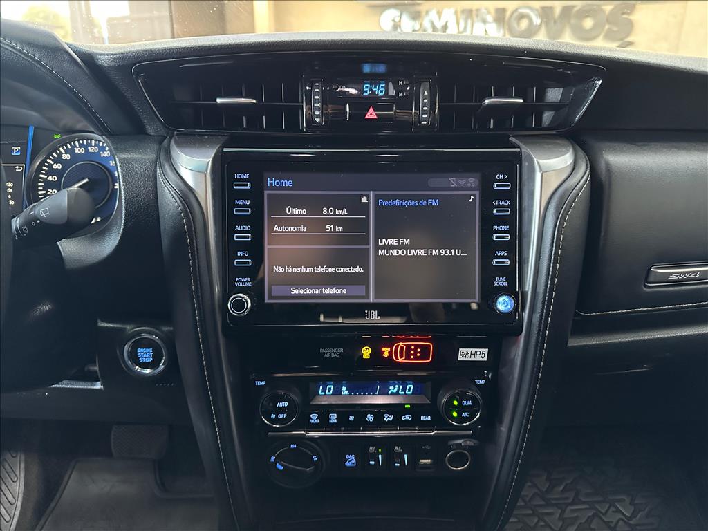 HILUX SW4 2.8 D-4D TURBO DIESEL SRX 4X4 AUTOMÁTICO11