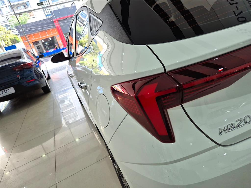 Hyundai-HB20-1.0 TGDI FLEX PLATINUM AUTOMÁTICO