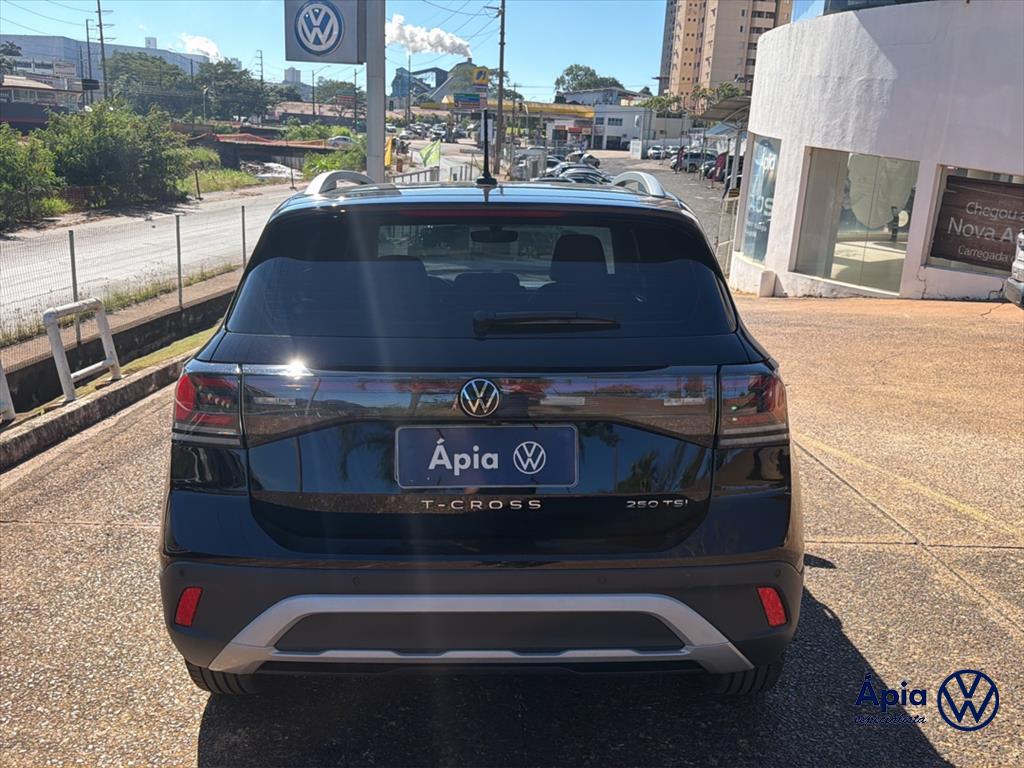 T-CROSS 1.4 250 TSI TOTAL FLEX HIGHLINE AUTOMÁTICO3