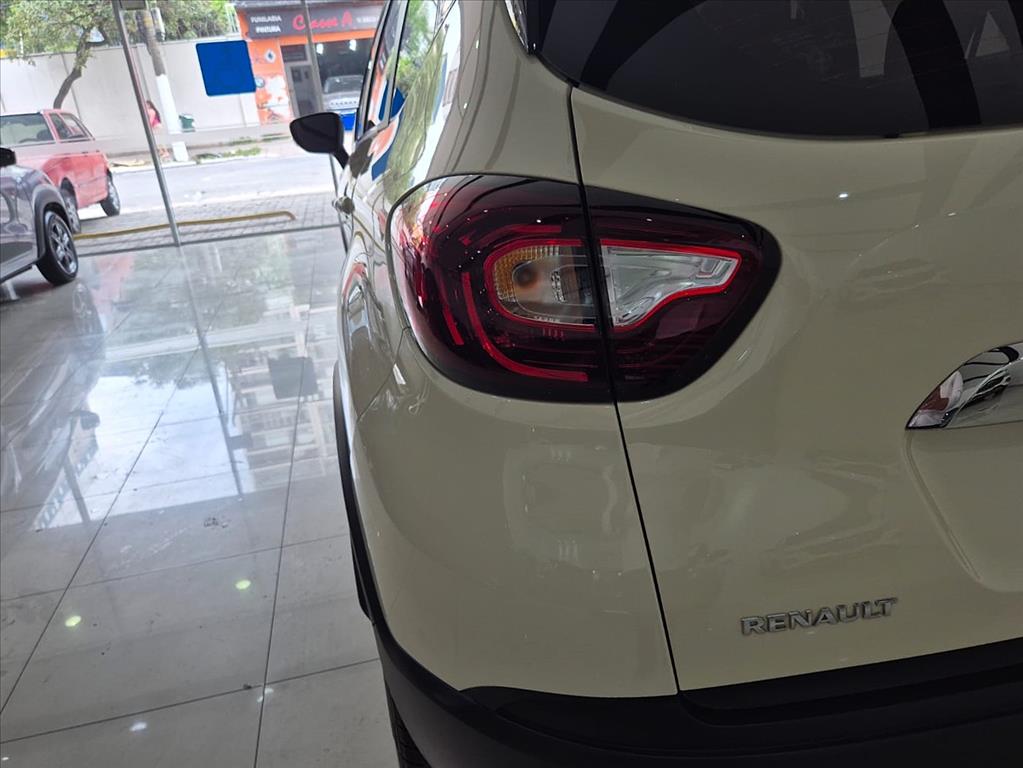 Renault-CAPTUR-1.6 16V SCE FLEX ZEN X-TRONIC