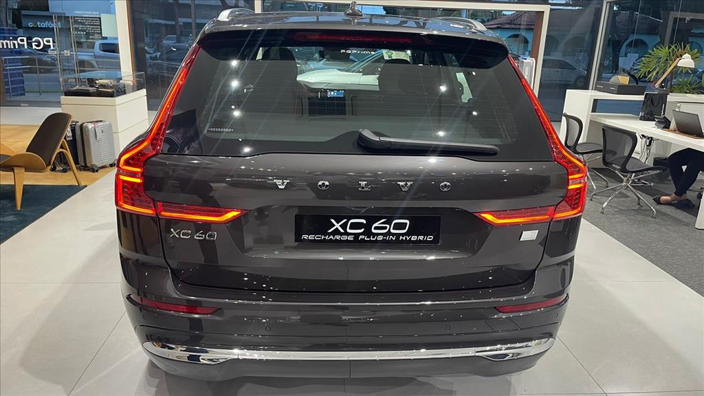 XC60 2.0 T8 RECHARGE PLUS AWD GEARTRONIC1