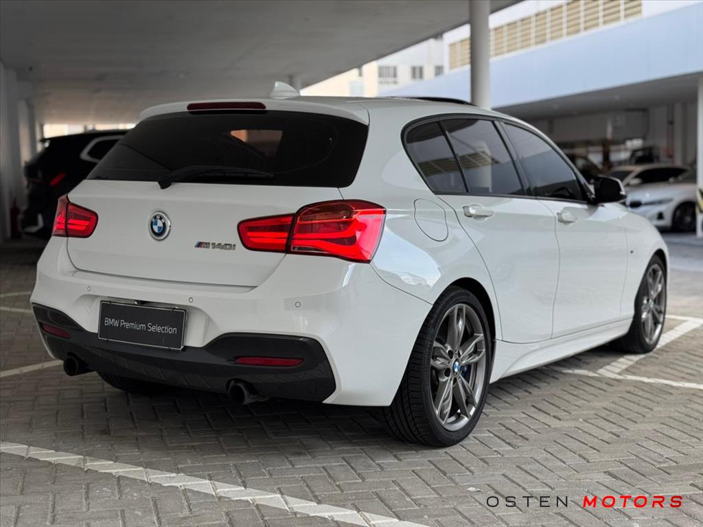 BMW-M 140i-3.0 24V TURBO GASOLINA 4P AUTOMÁTICO