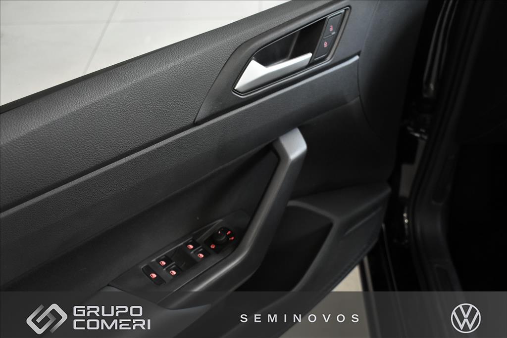 NIVUS 1.0 200 TSI TOTAL FLEX HIGHLINE AUTOMÁTICO13