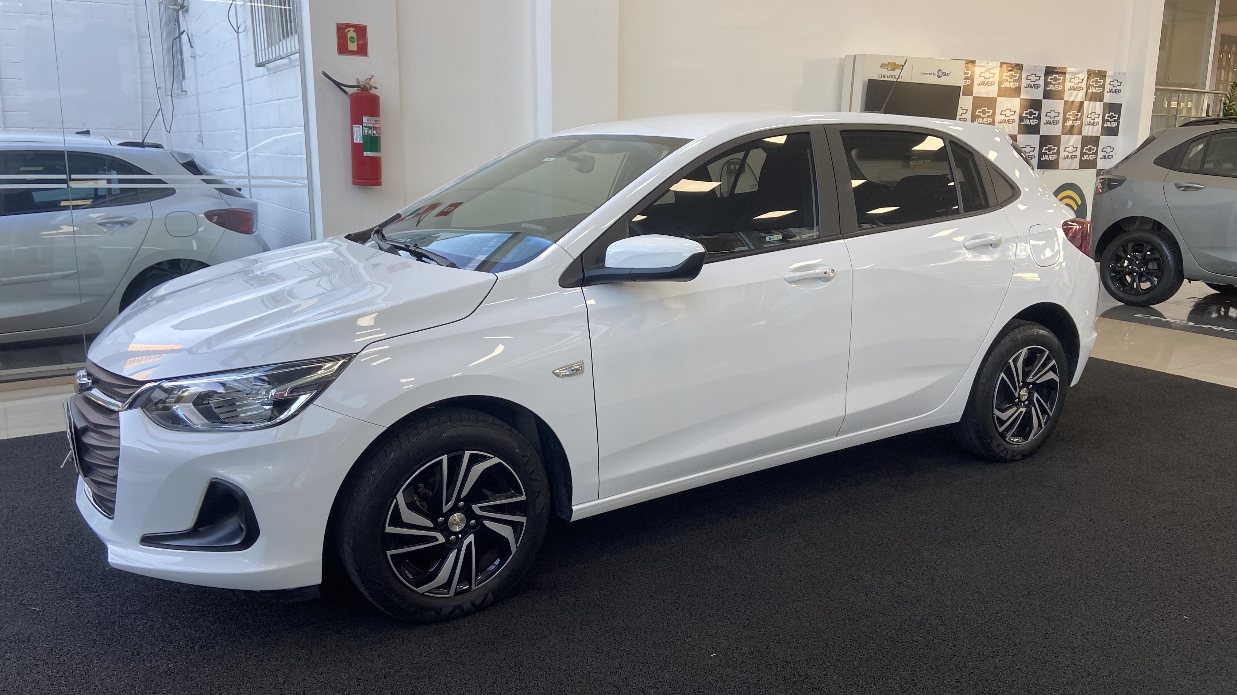 Chevrolet Onix 1.0 Flex LT Manual - foto 5