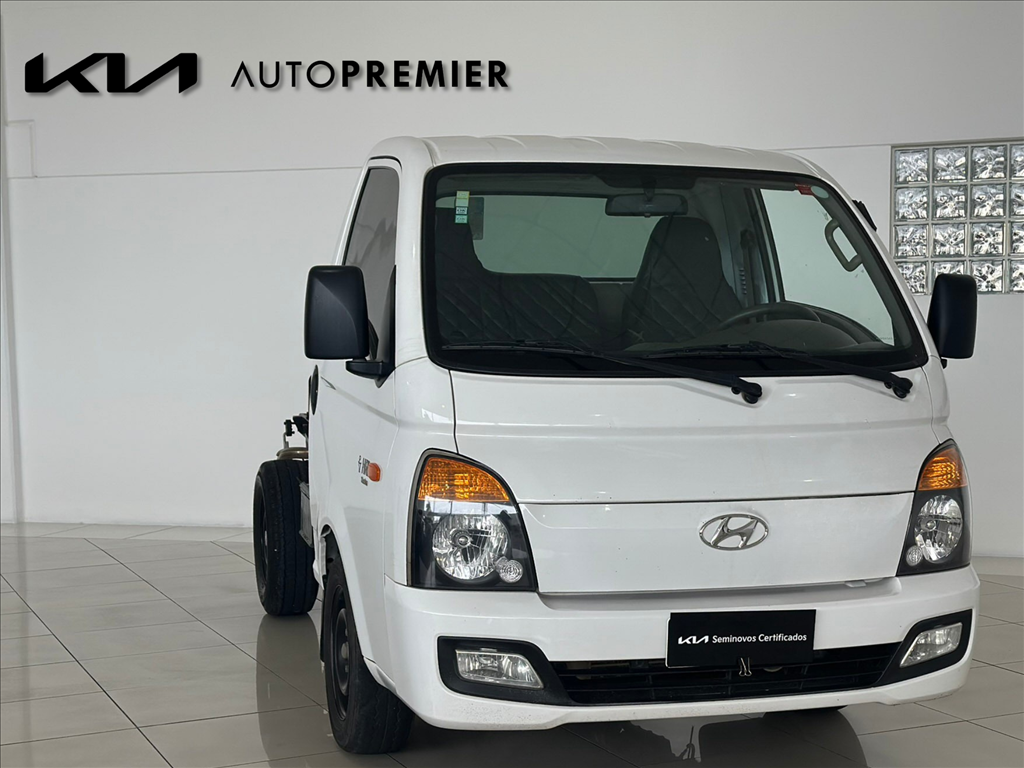 HR 2.5 LONGO SEM CAÇAMBA 4X2 16V 130CV TURBO INTERCOOLER DIESEL 2P MANUAL