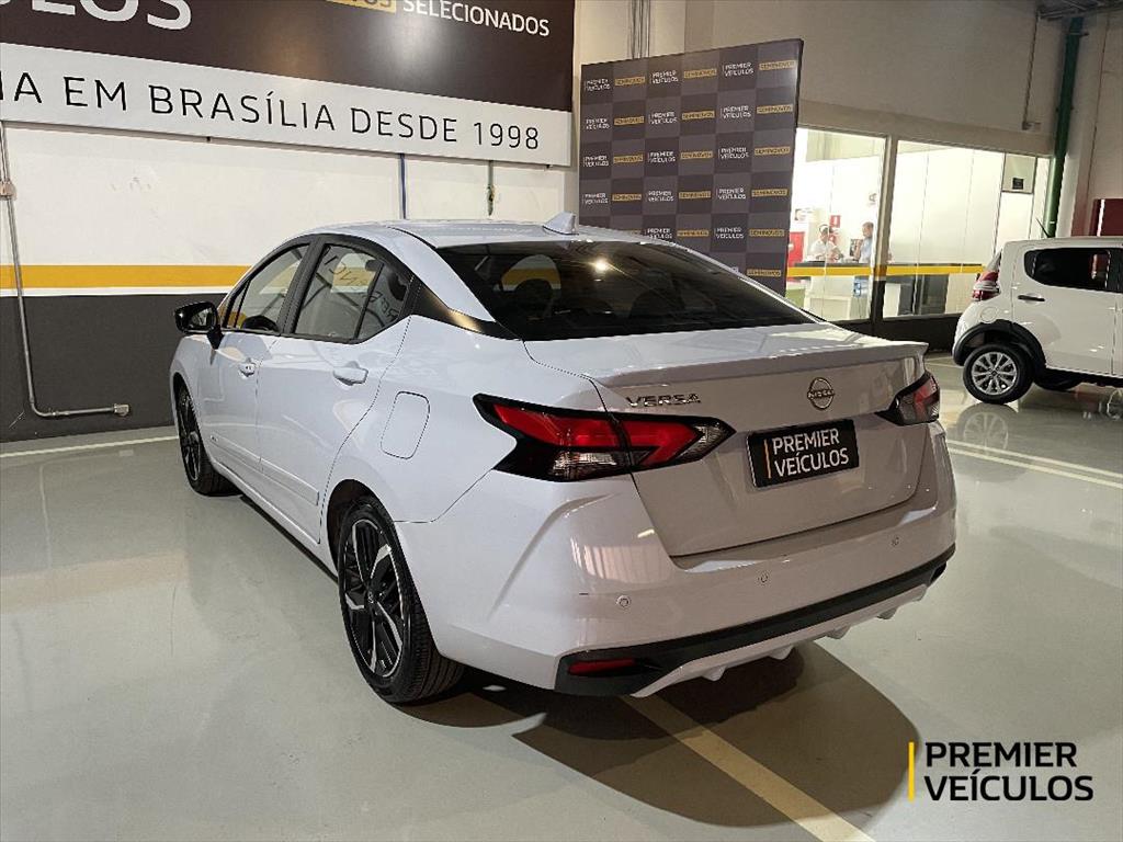 VERSA 1.6 16V FLEX EXCLUSIVE XTRONIC