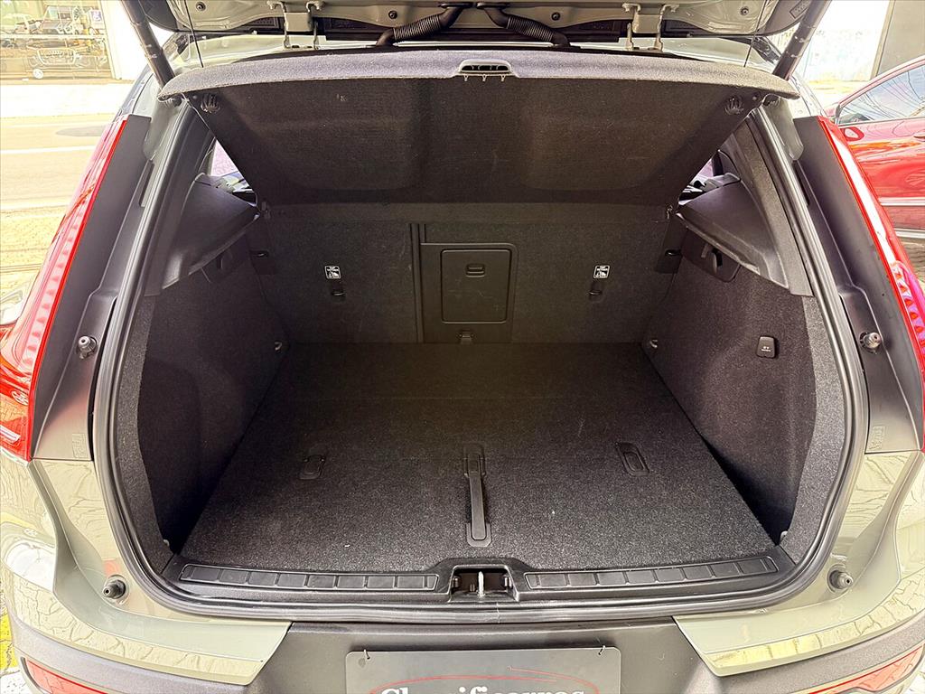 VOLVO XC40 P8 RECHARGE ELECTRIC BEV PURE AWD