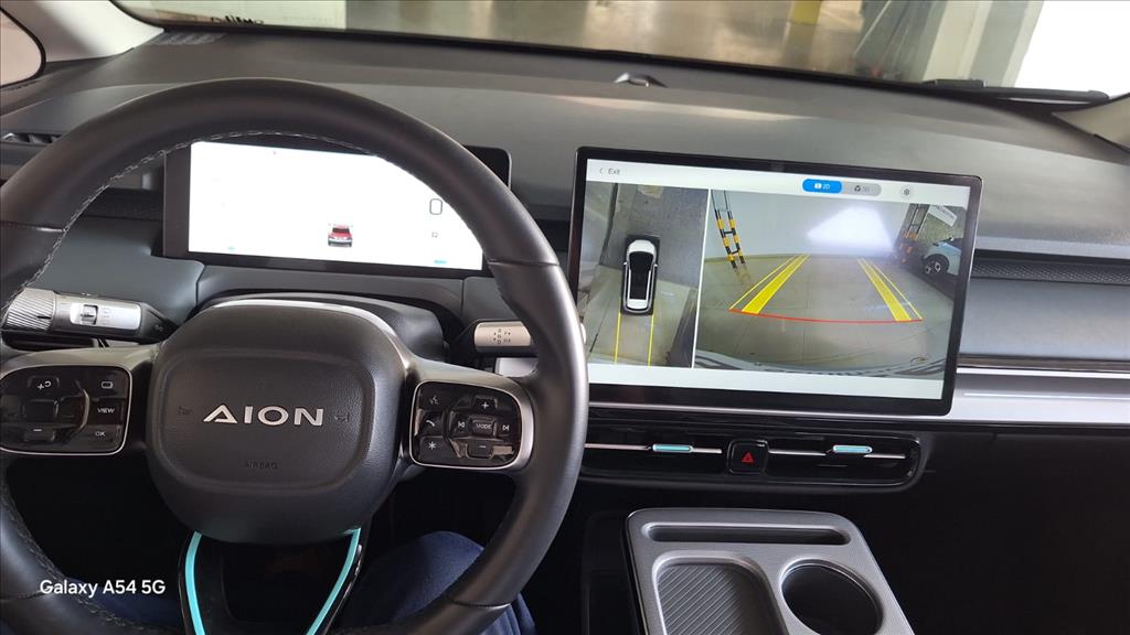 AION Y 63,2 KW ELÉTRICO PREMIUM6
