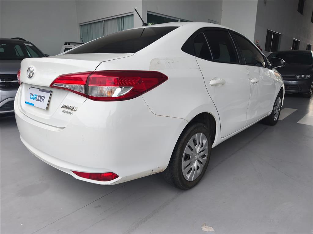 YARIS 1.5 16V FLEX SEDAN XL MULTIDRIVE1