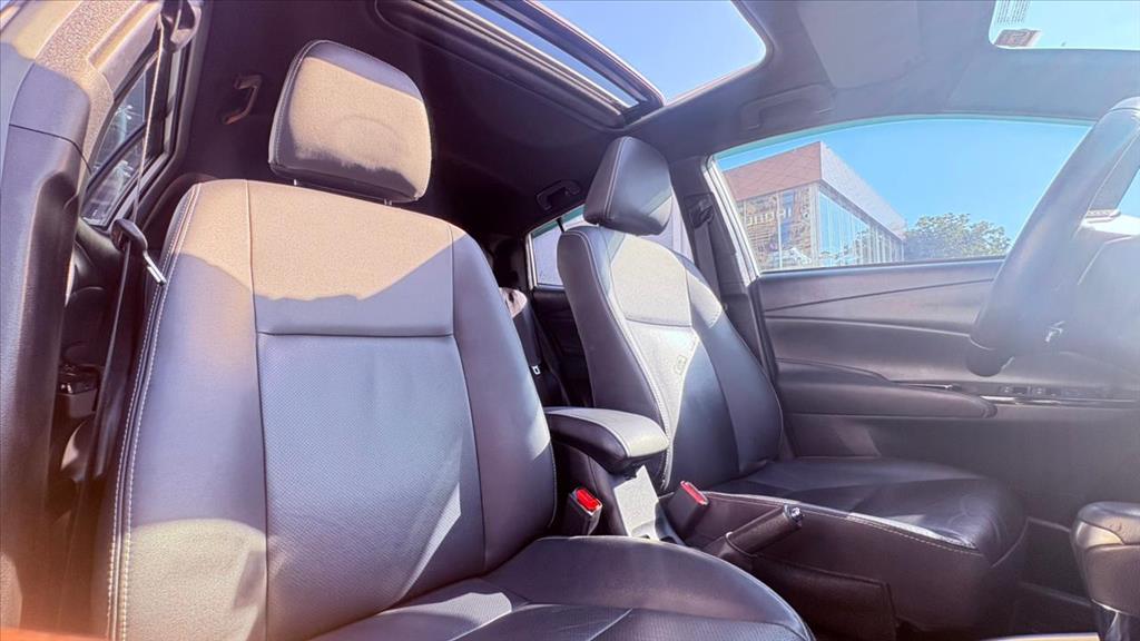 YARIS 1.5 16V FLEX XLS CONNECT MULTIDRIVE12