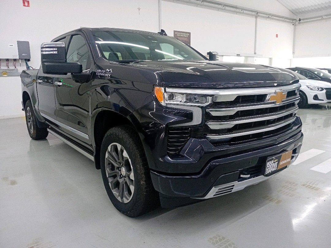 SILVERADO 5.3 V8 GASOLINA 1500 HIGH COUNTRY 4X4 AUTOMÁTICO1