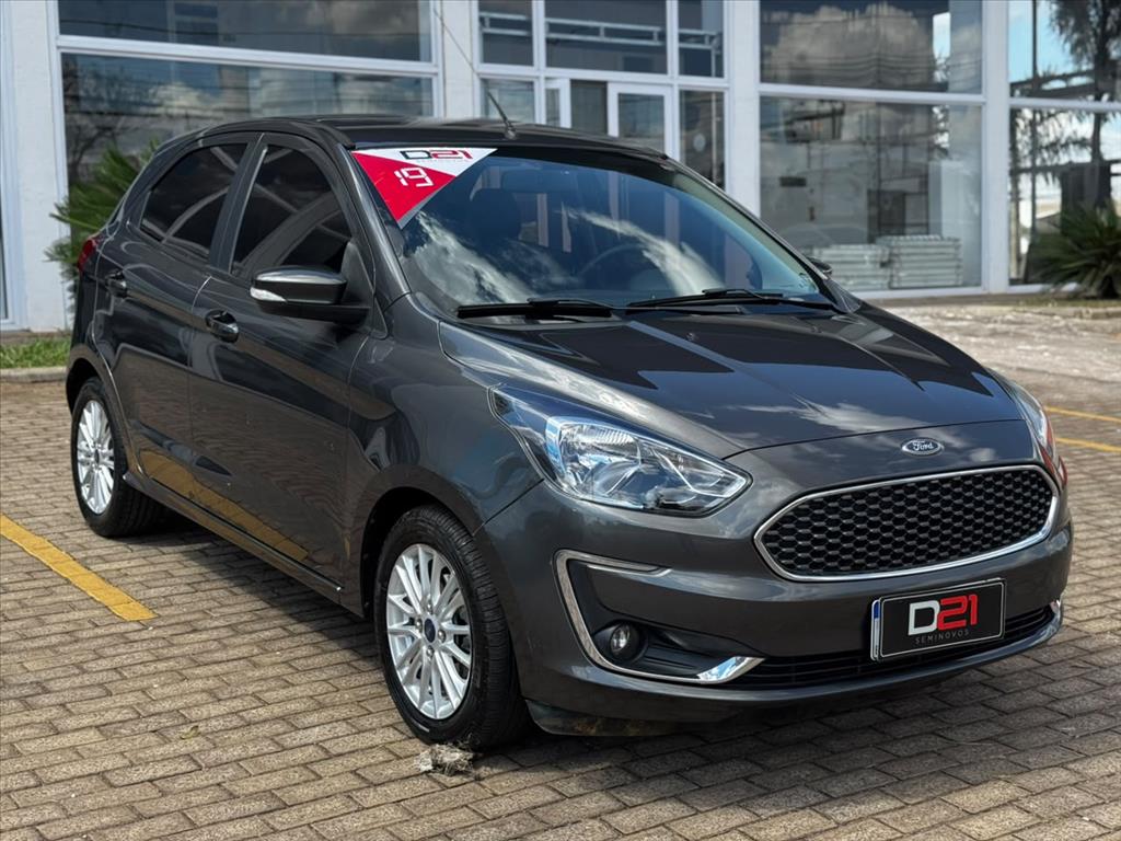 Ford-KA-1.5 TI-VCT FLEX TITANIUM AUTOMÁTICO
