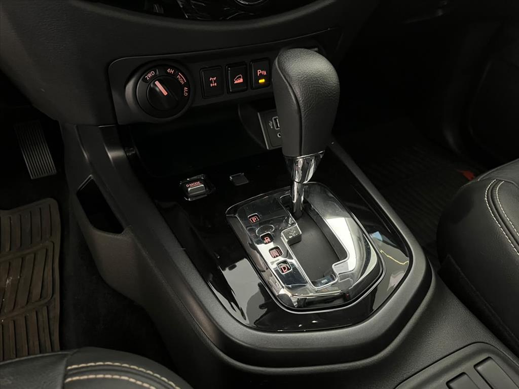 FRONTIER 2.3 16V TURBO DIESEL PRO4X CD 4X4 AUTOMÁTICO12