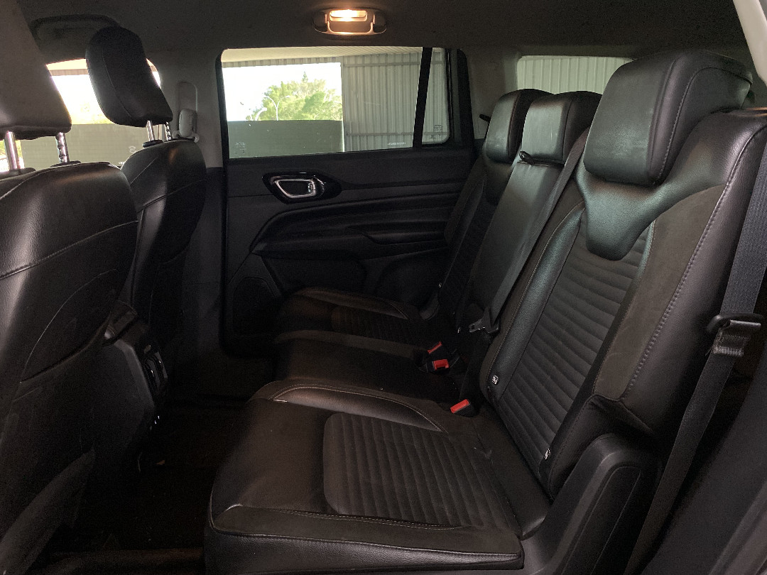 COMMANDER 1.3 T270 TURBO FLEX LIMITED AT6
