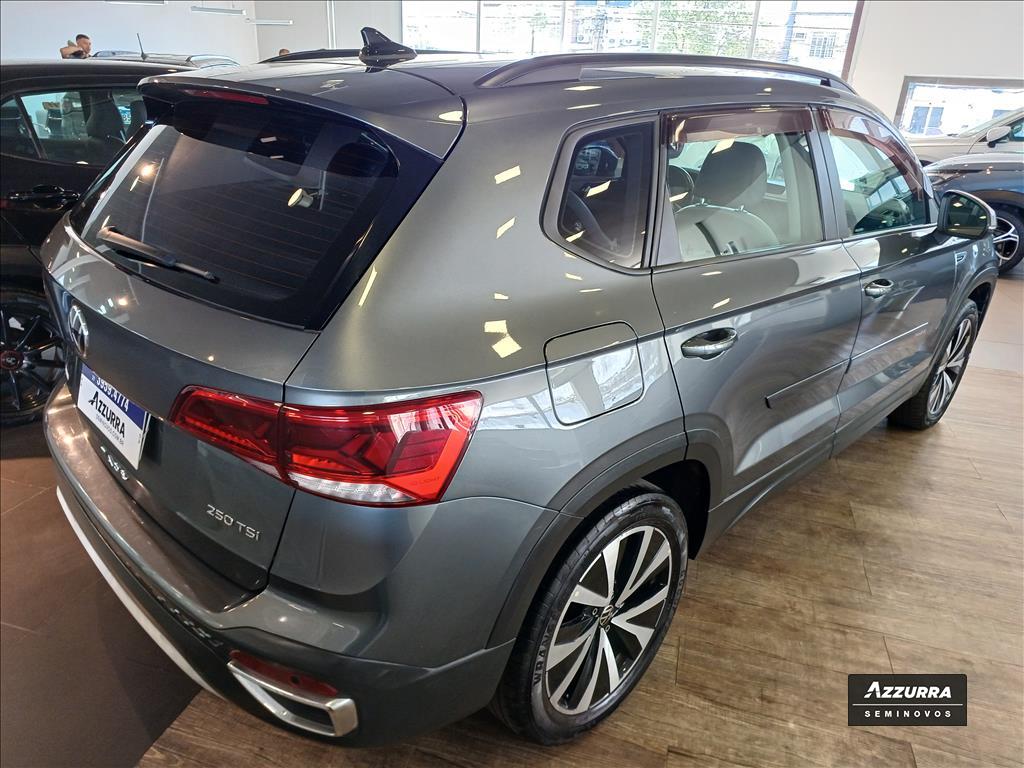 TAOS 1.4 250 TSI TOTAL FLEX COMFORTLINE AUTOMÁTICO5