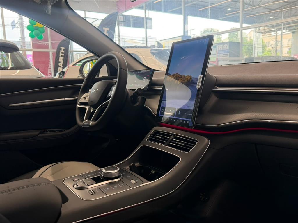 KING 1.5 DM-I PHEV GS AUTOMÁTICO10