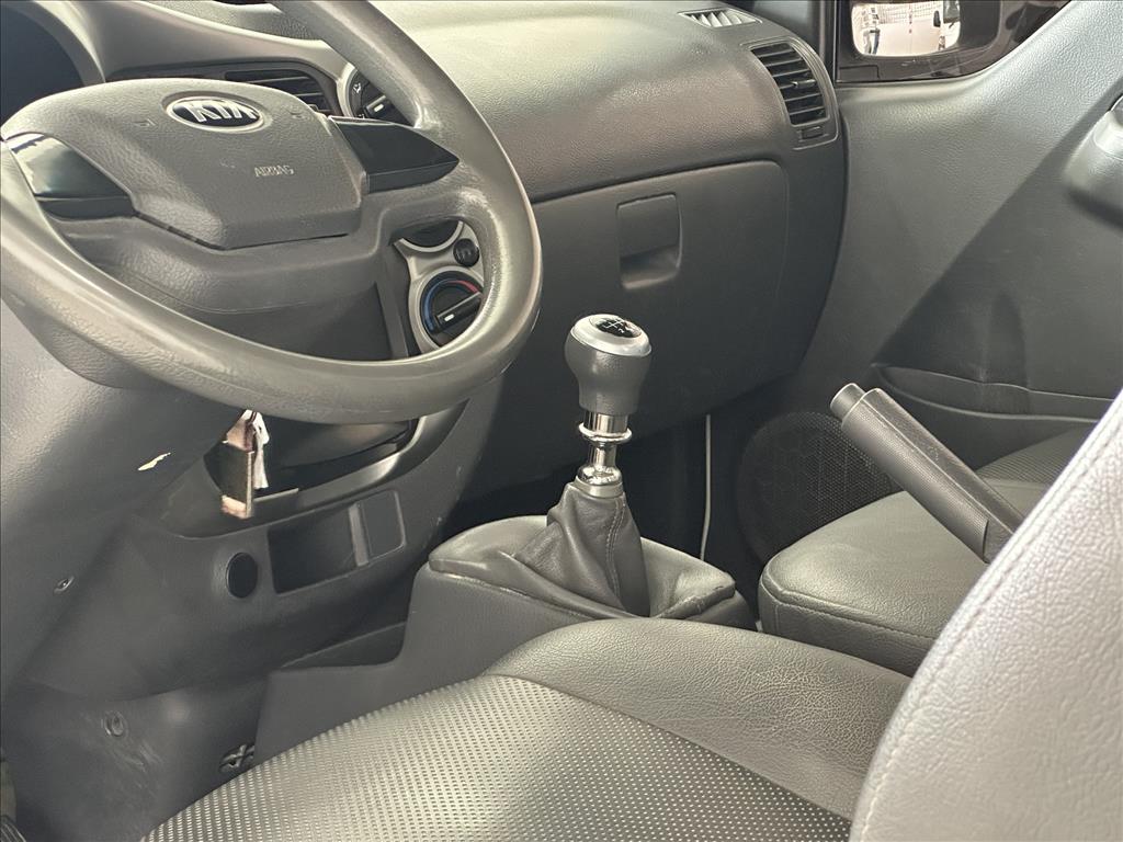 BONGO 2.5 TD DIESEL STD CS MANUAL7