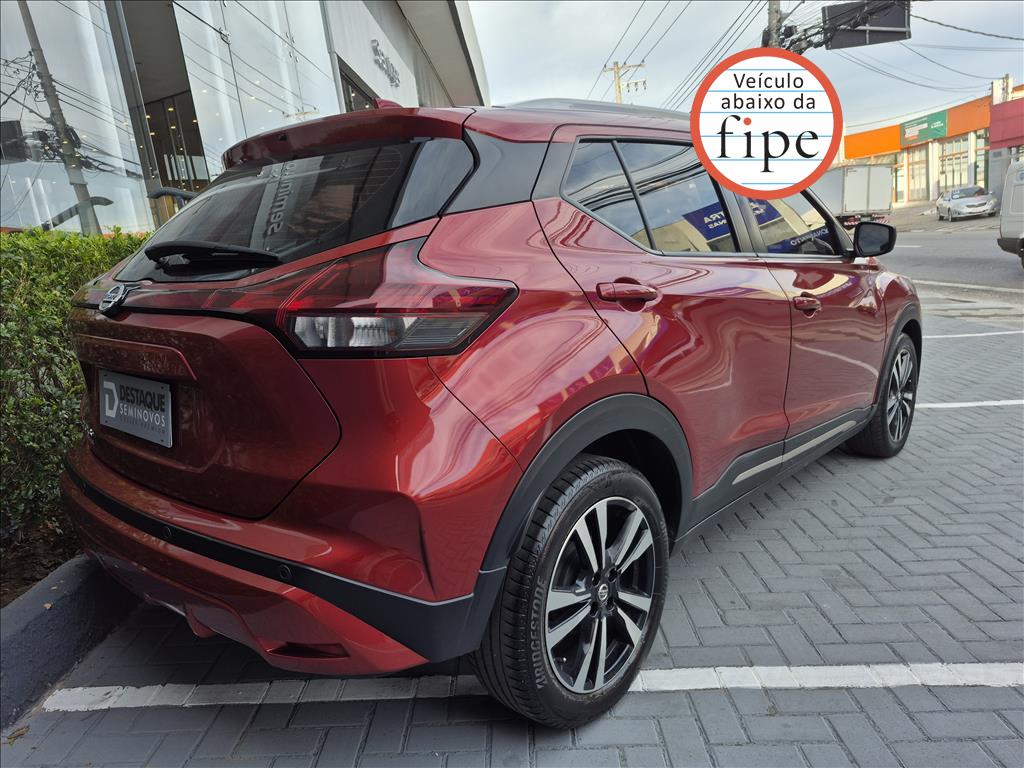 NISSAN KICKS