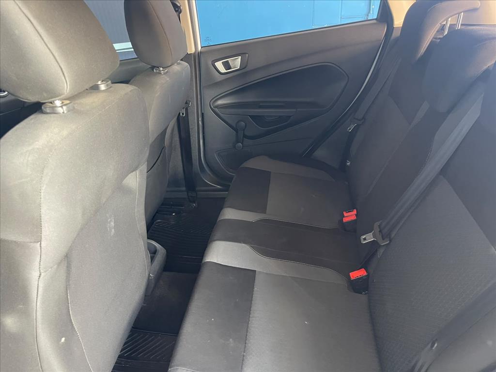 FIESTA 1.6 TI-VCT FLEX SE MANUAL8