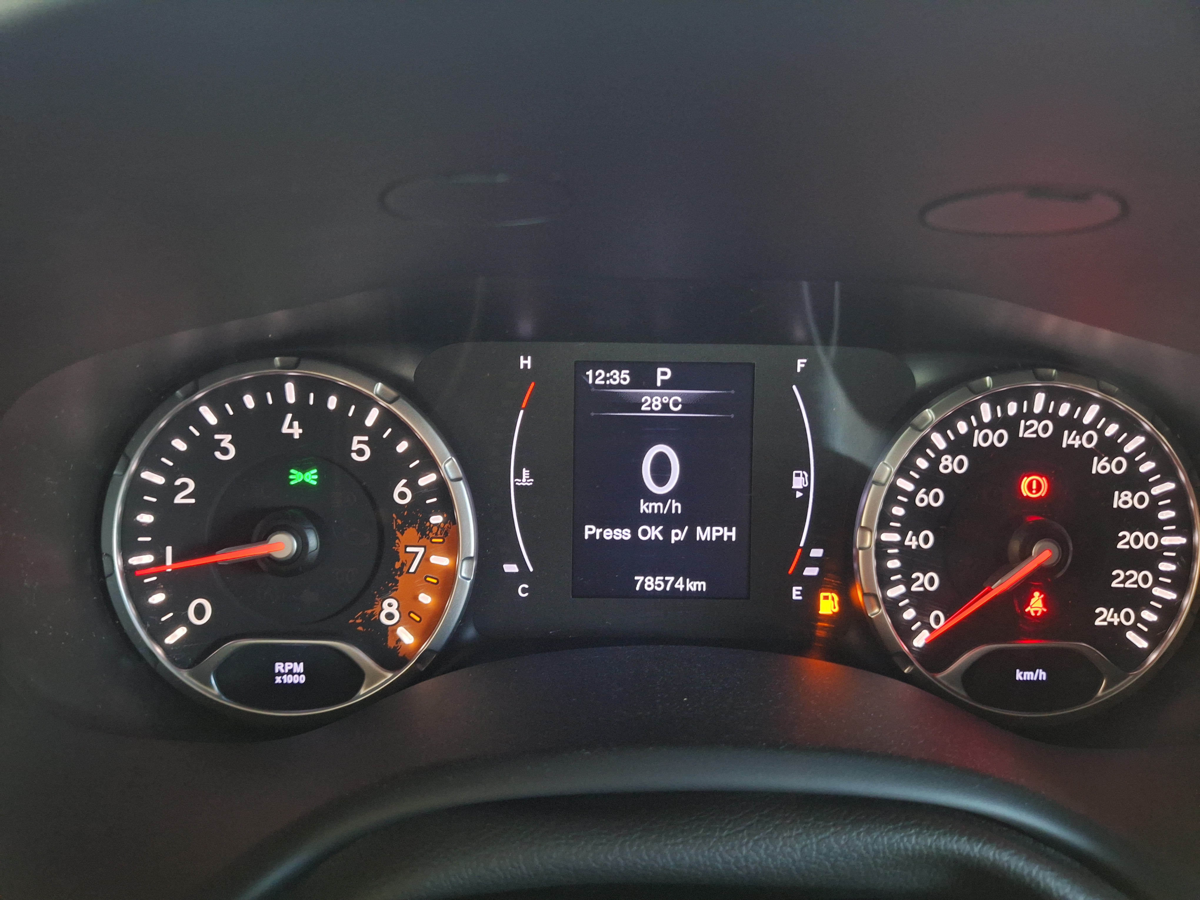Jeep-RENEGADE-1.8 16V FLEX 4P AUTOMÁTICO