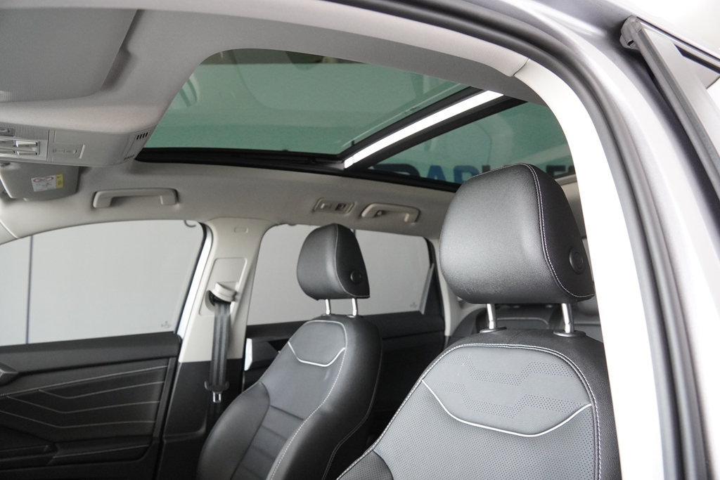 TAOS 1.4 250 TSI TOTAL FLEX HIGHLINE AUTOMÁTICO9