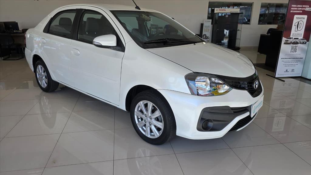 ETIOS 1.5 X PLUS SEDAN 16V FLEX 4P AUTOMÁTICO2