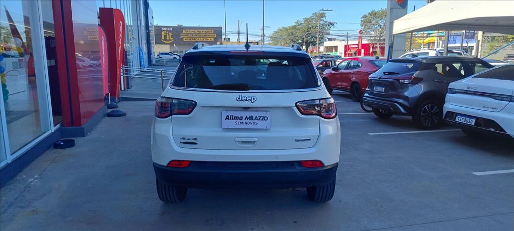 COMPASS 2.0 16V DIESEL LONGITUDE 4X4 AUTOMÁTICO4