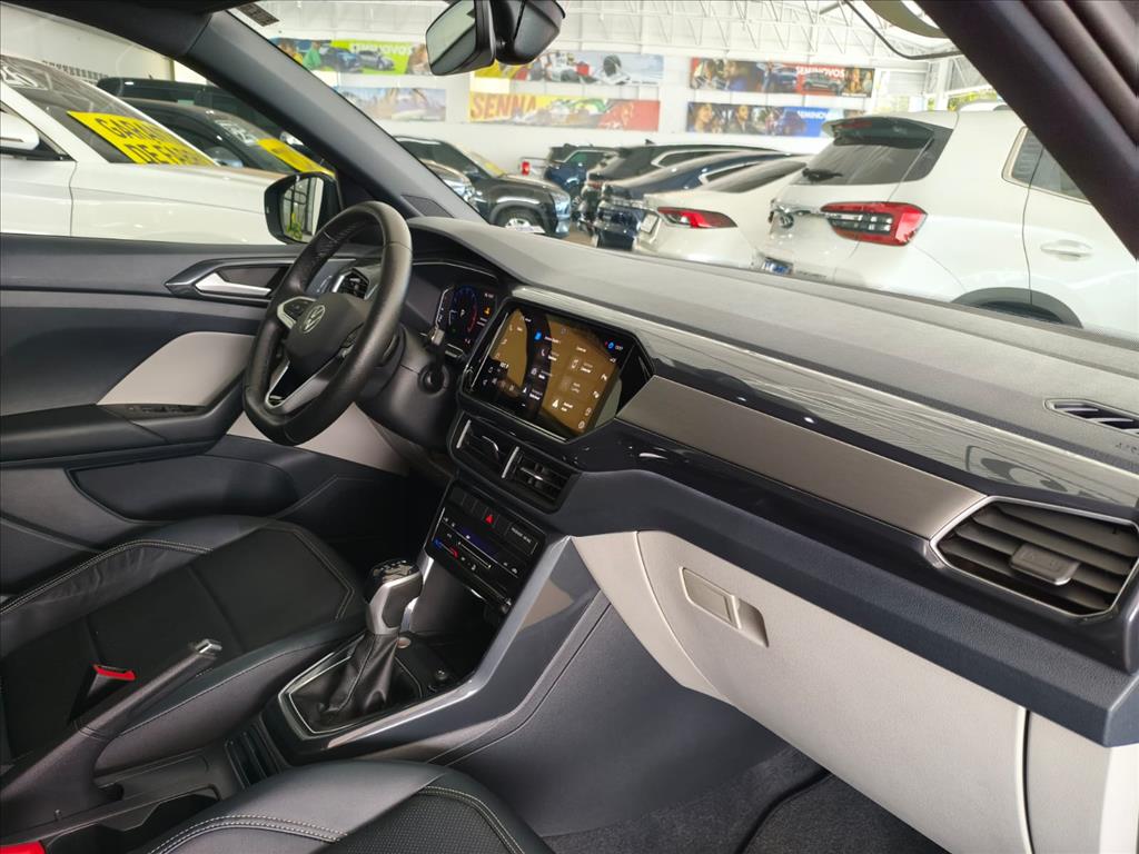 T-CROSS 1.4 250 TSI TOTAL FLEX HIGHLINE AUTOMÁTICO12