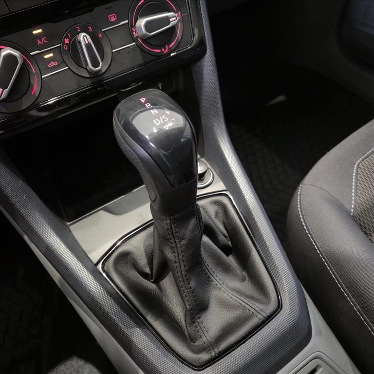 T-CROSS 1.0 200 TSI TOTAL FLEX AUTOMÁTICO9