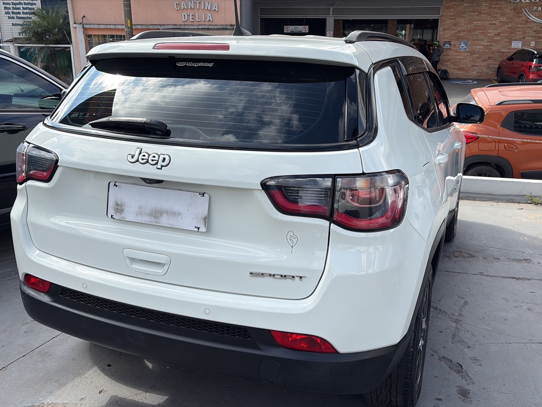 COMPASS 2.0 16V FLEX SPORT AUTOMÁTICO