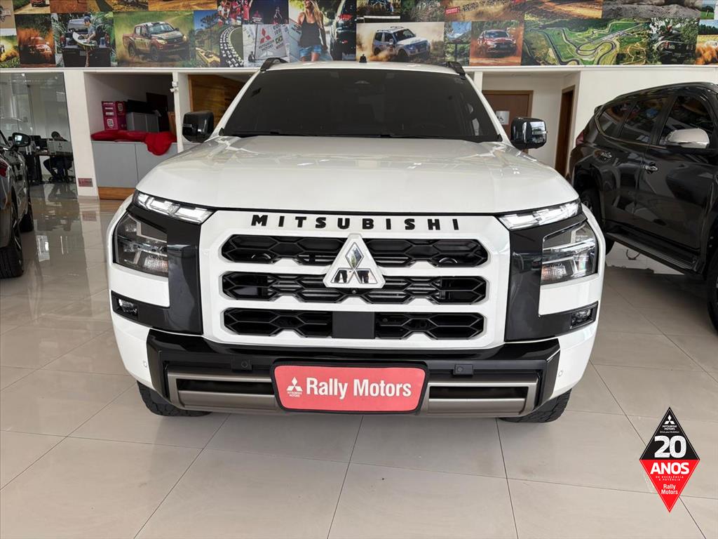 2.4 BITURBO DIESEL CD KATANA 4X4 AUTOMÁTICO