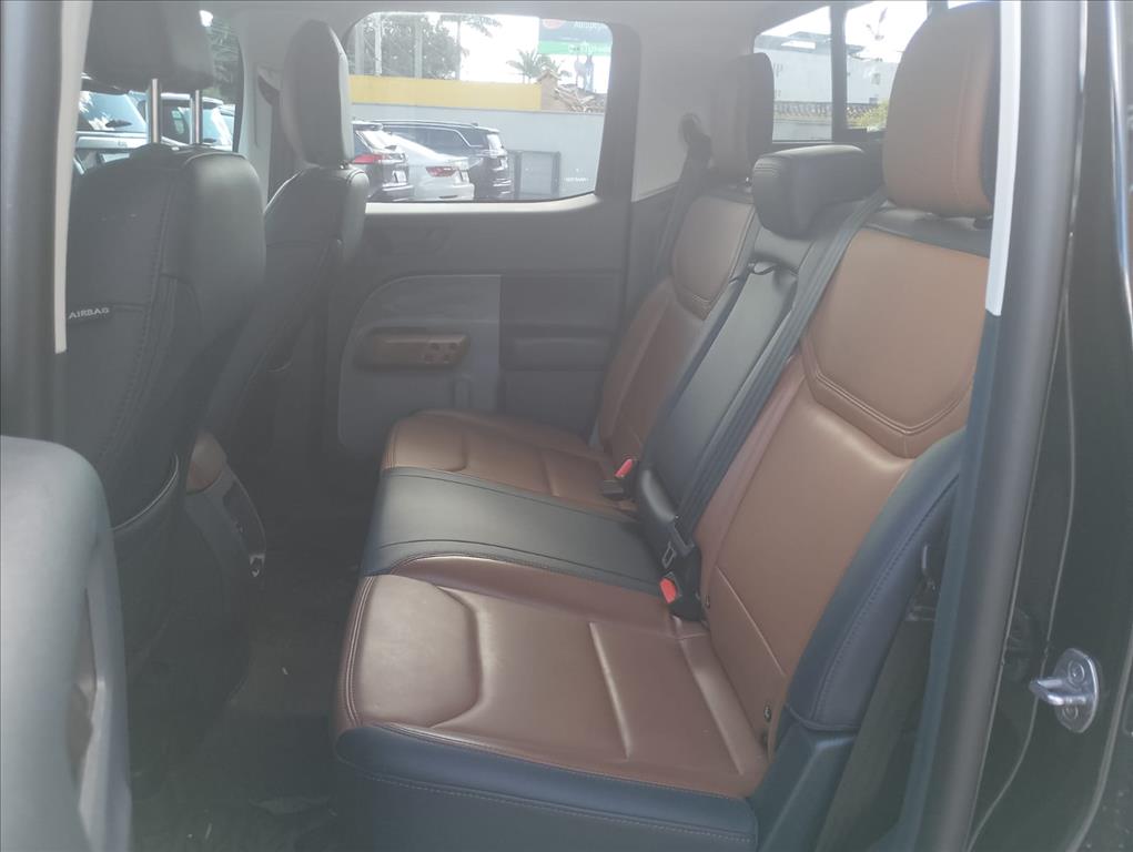 MAVERICK 2.0 ECOBOOST GASOLINA LARIAT FX4 AUTOMÁTICO9