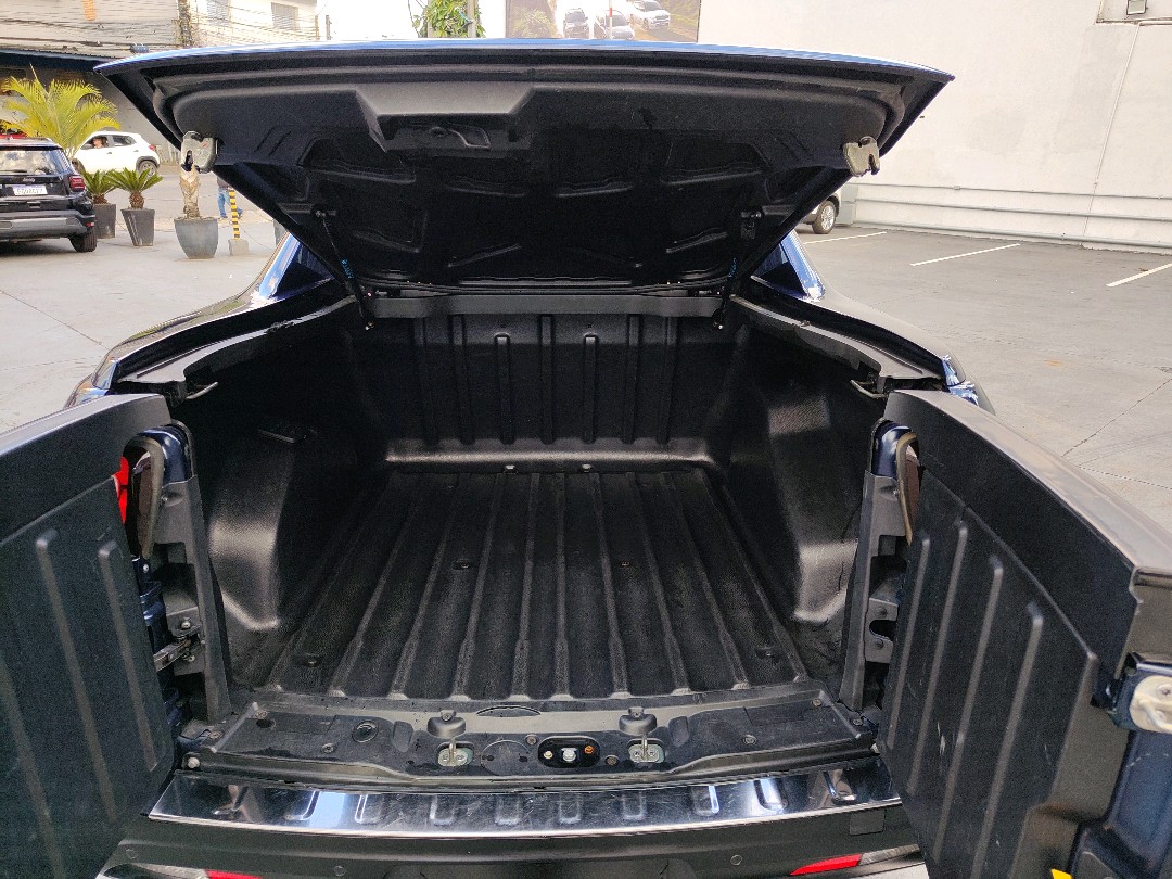 TORO 2.0 16V TURBO DIESEL ULTRA 4WD AT95