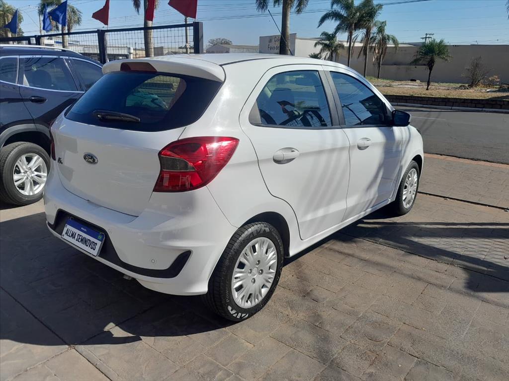 KA 1.5 TI-VCT FLEX SE PLUS AUTOMÁTICO KA 1.5 TI-VCT FLEX SE PLUS AUTOMÁTICO