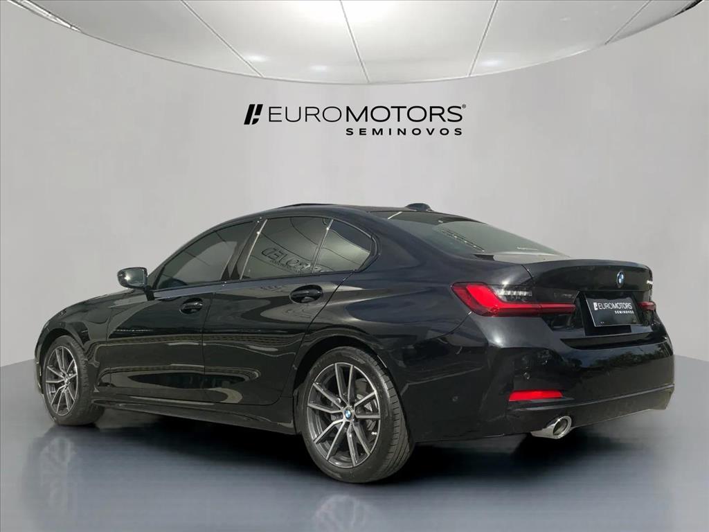 BMW-320i-2.0 16V TURBO FLEX SPORT GP AUTOMÁTICO