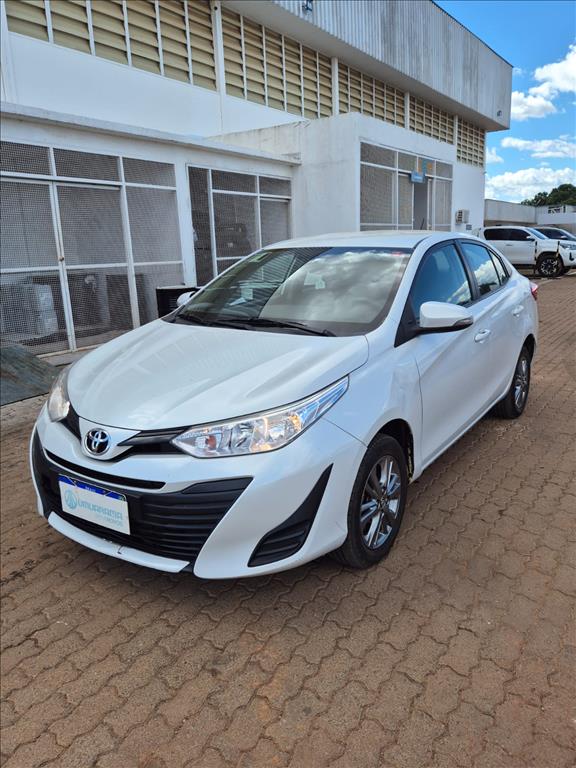 YARIS 1.5 16V FLEX SEDAN XL PLUS CONNECT MULTIDRIVE1