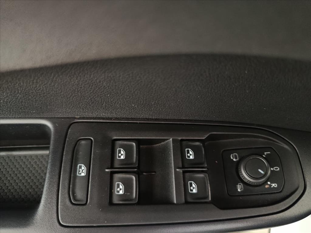 TAOS 1.4 250 TSI TOTAL FLEX HIGHLINE AUTOMÁTICO11