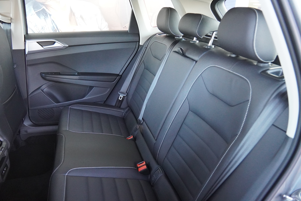 TAOS 1.4 250 TSI TOTAL FLEX HIGHLINE AUTOMÁTICO8